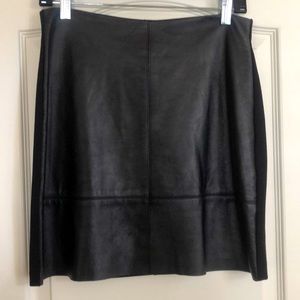 COPY - Faux leather mini skirt